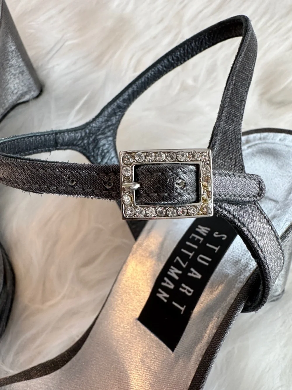 Stuart Weitzman “Glosensation” Pewter Matte Lame Wedge Sandals size 9 - Picture 6 of 15